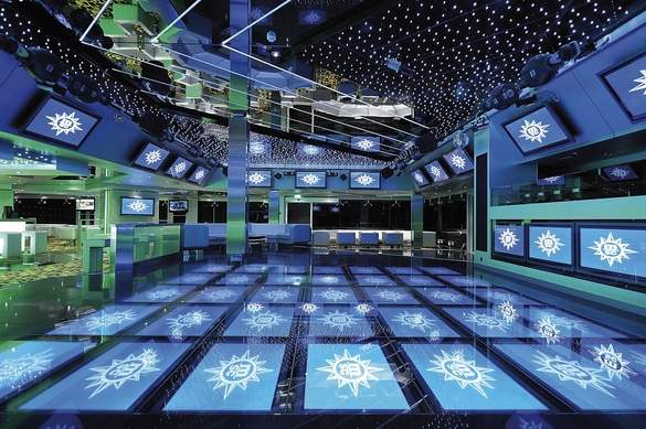 MSC Cruises MSC Poesia Disco 8.jpg